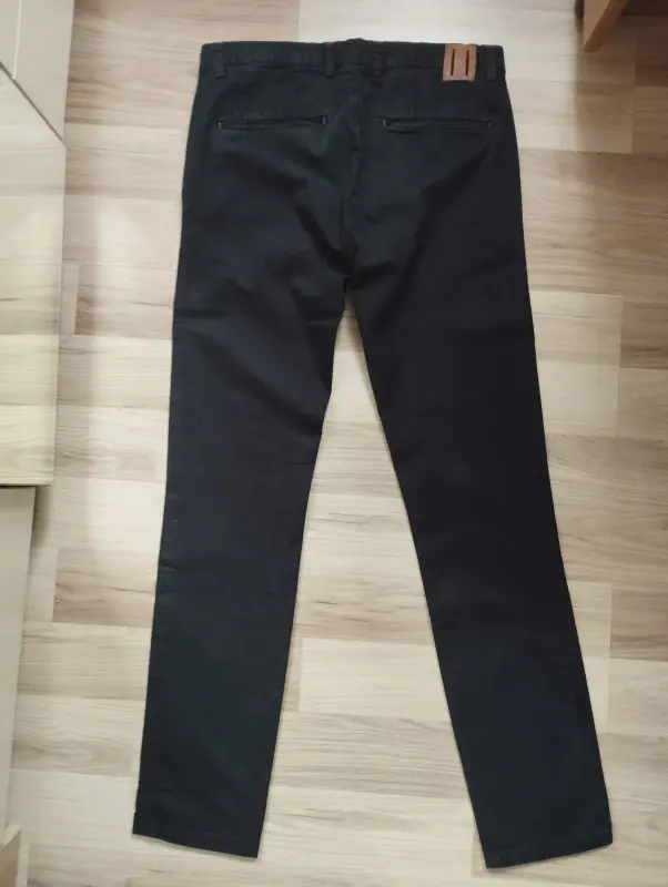 Брюки ZARA р-р 48 (М)