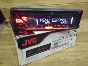 Автомагнитола.JVC  оригинал