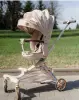 Детская прогулочная коляска