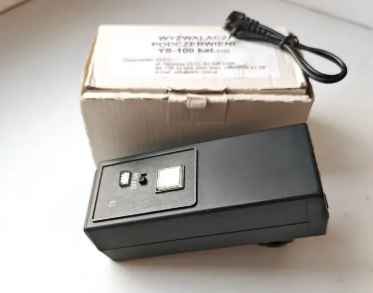 Синхронизатор ИК Falcon Eyes TR-1