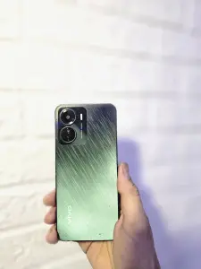 Vivo y16