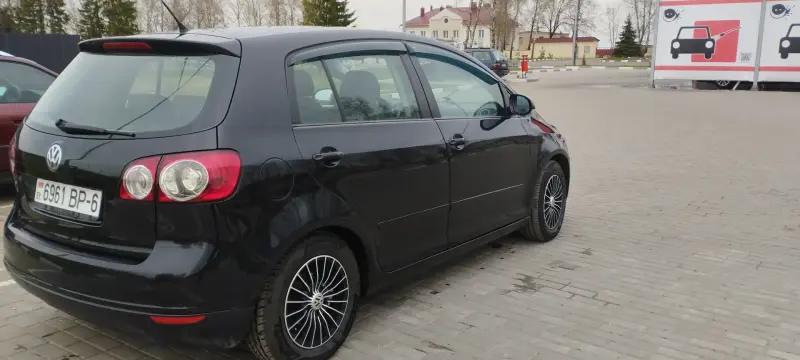 Volkswagen golf plus