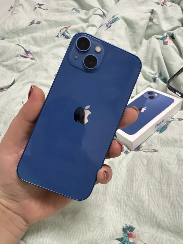 iPhone 13