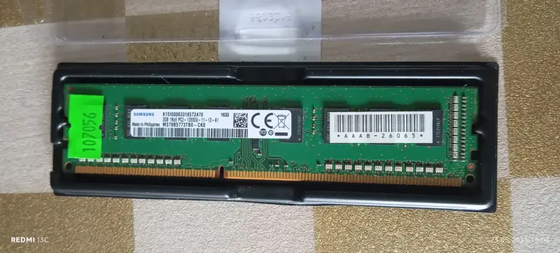 Оперативная память DDR3 2Gb Samsung
