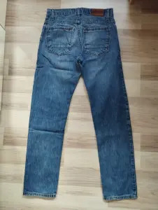 Джинсы PULL&BEAR р-р 46(S)