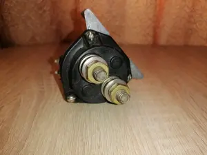 Дистанционный выключатель массы