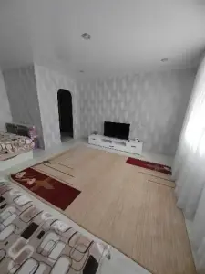 Сдам на сутки 1кв-ра в центре возле автовокзала и ж.д