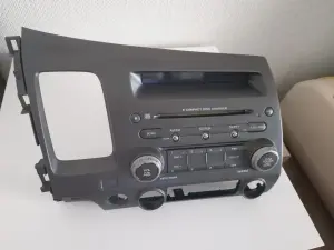 Магнитола Honda Civic