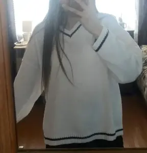 Свитер