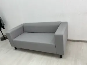 Диван