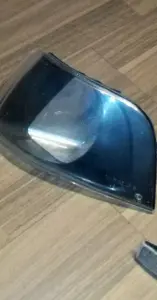 Поворотник Volvo