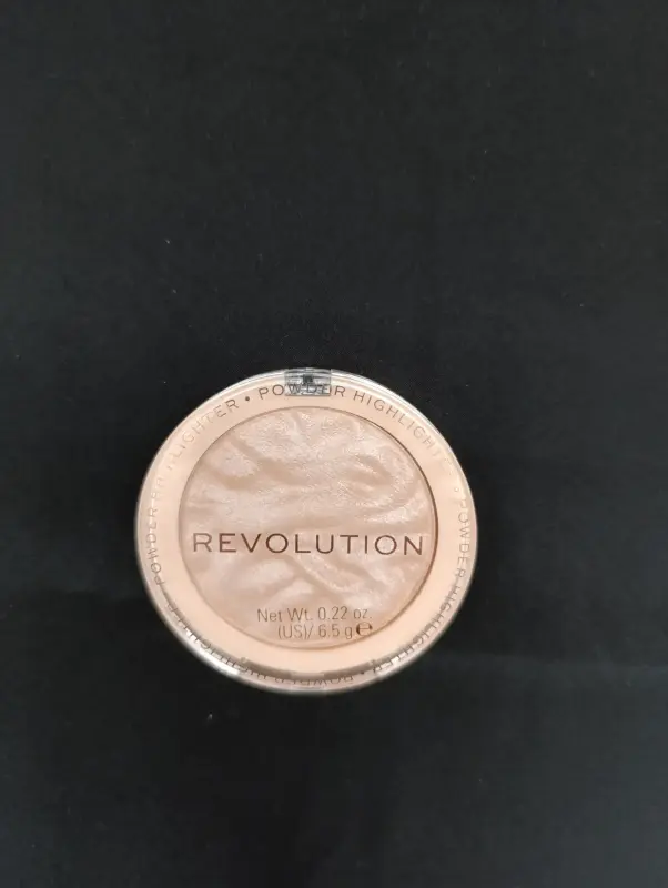 Хайлайтер REVOLUTION НОВЫЙ