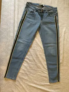 Джинсы размер 42-44