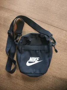 Сумка-барсетка nike