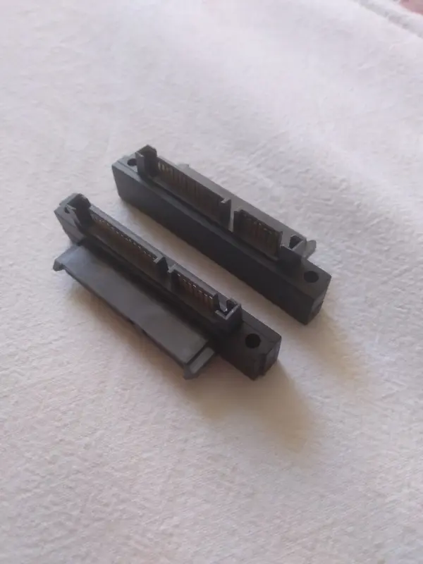 Компьютерная периферия и аксессуары - Переходник угловой Sata - Sata - Мачулищи Переходник угловой Sata - Sata - Мачулищи - 203126 - Доска объявлений Kupika.by