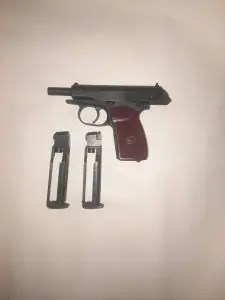 Пневматический пистолет мр654