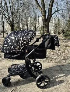 Детская коляска срочно