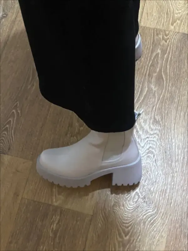 Ботинки весенние