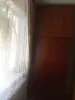 Двухдверный распашной шкаф