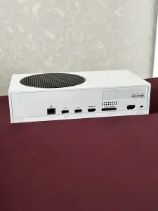 Xbox Series S приставка