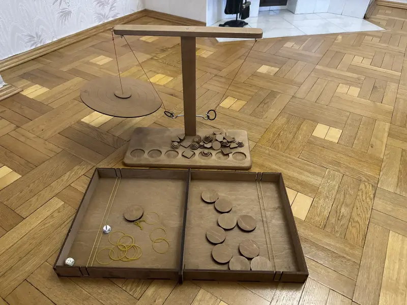 Деревянная настольная игра