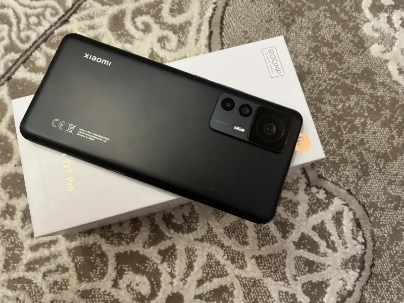 Топовый смартфон Xiaomi 12T Pro