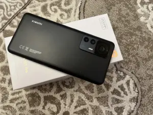 Топовый смартфон Xiaomi 12T Pro