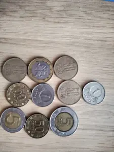 Продам старинные монеты