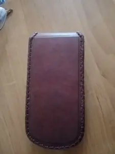 Футляр для очков на магните жесткий кожаный 
