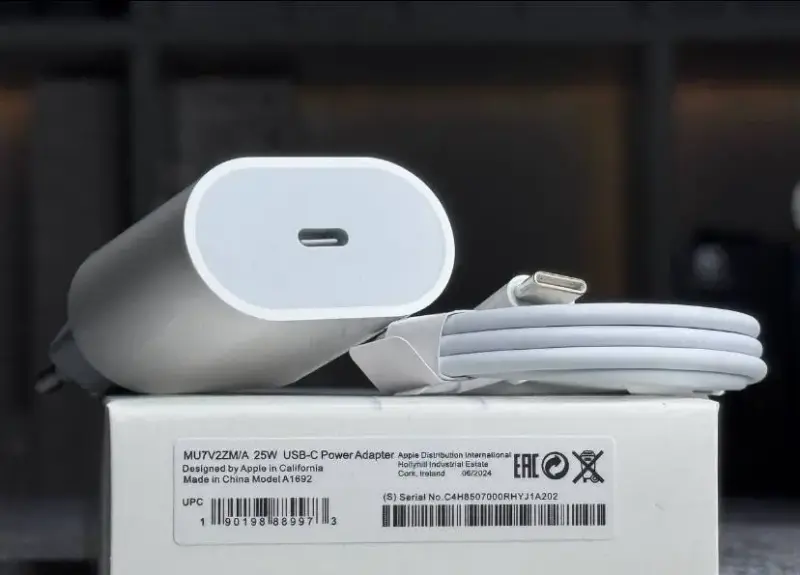 Зарядка на IPhone (Apple) блок+зарядка
