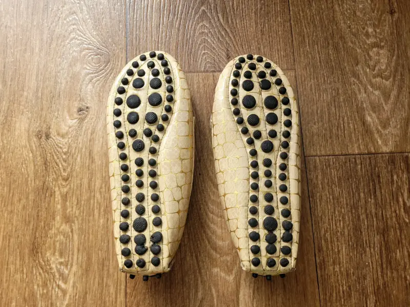 Женские мокасины