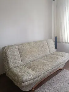 Диван