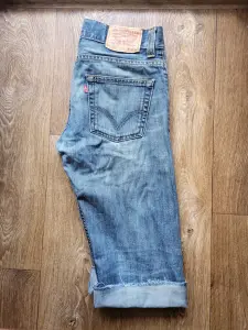 Мужские джинсовые шорты Levi's