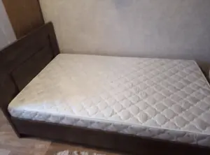 Кровать