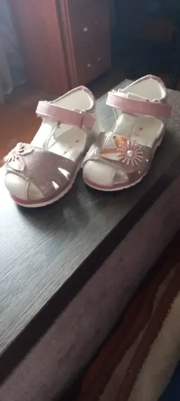 Босоножки для девочки