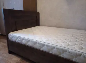 Кровать