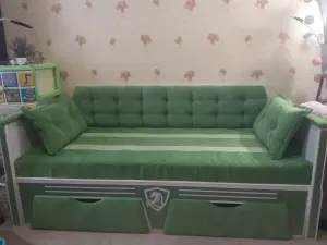 Кровать+матрас+защитный бортик