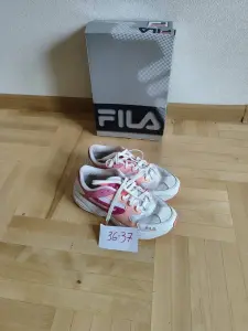 Кроссовки Fila р.35-36