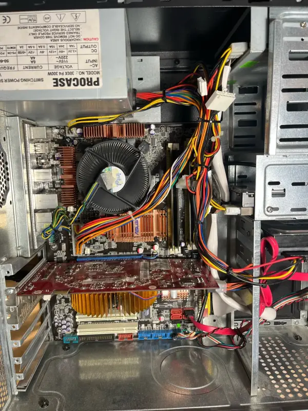 Компьютер 4 ядра C2Q/9800GT/4GB/500GB