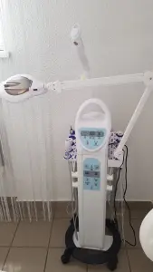 Косметологическая стойка