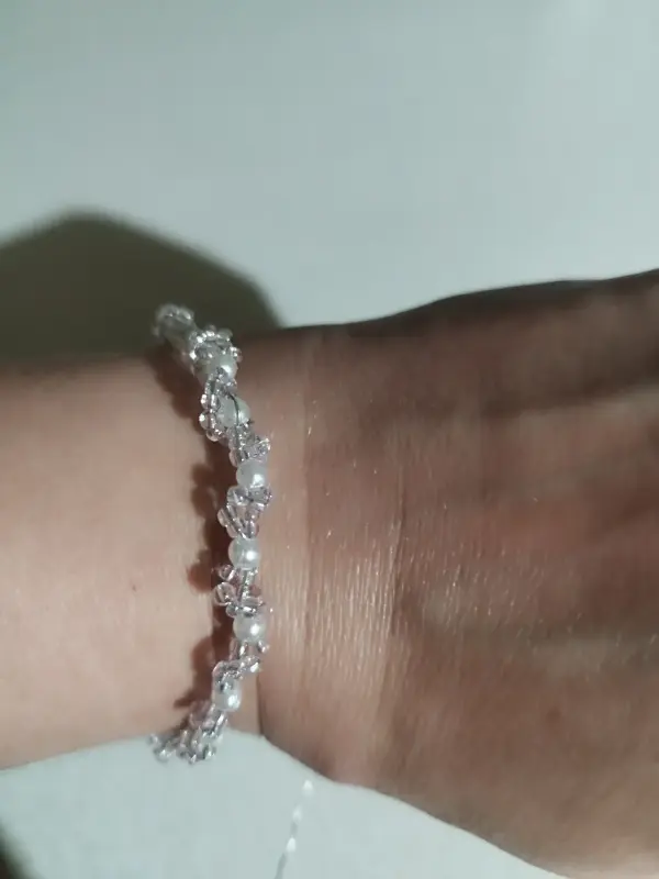 Браслет из бисера