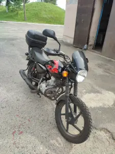 Мотоцикл Bajaj Boxer 125