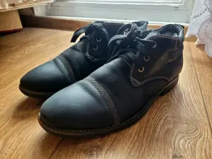 Мужские зимние ботинки на меху