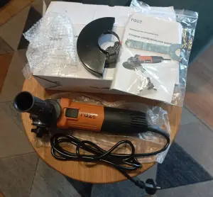 Болгарка (УШМ) Razz AG-710KR (710 Вт/125 мм)