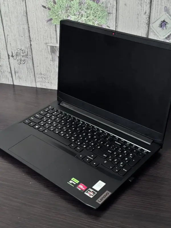 Игровой ноутбук Lenovo IdeaPad Gaming 3 15ACH6 82K28UFE