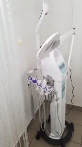 Косметологическая стойка