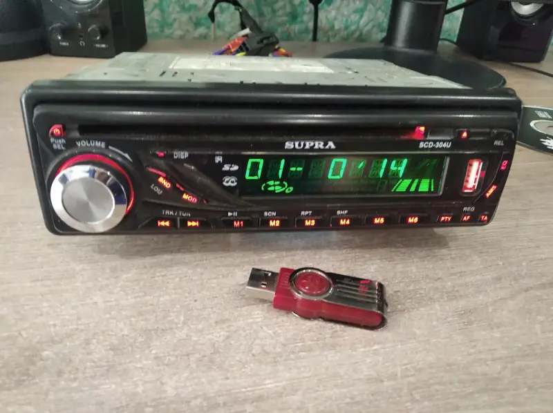 Магнитола CD MP3 USB Supra