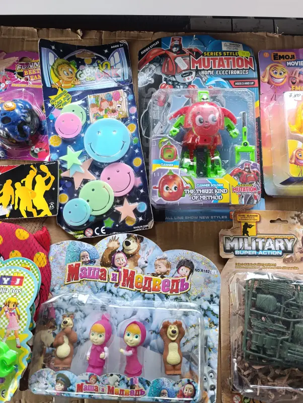 Детские игрушки