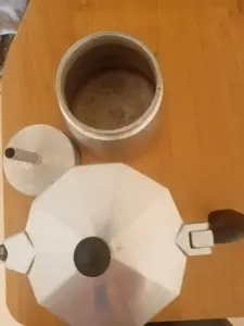 Гейзерная кофеварка