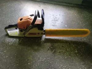 Бензопила STIHL